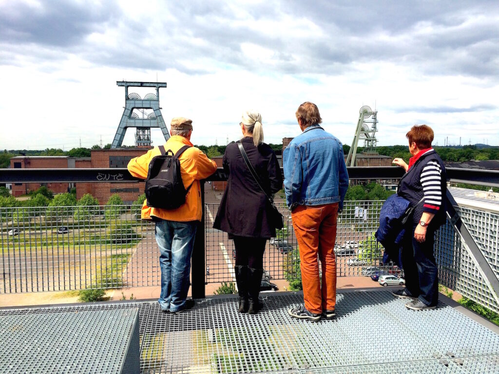 Aussicht aufs Ruhrgebiet beim Halden Hügel Hopping